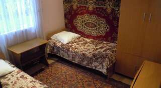 Гостиница Dikovinka-Sochi Guest House Адлер Стандартный двухместный номер с 2 отдельными кроватями-2